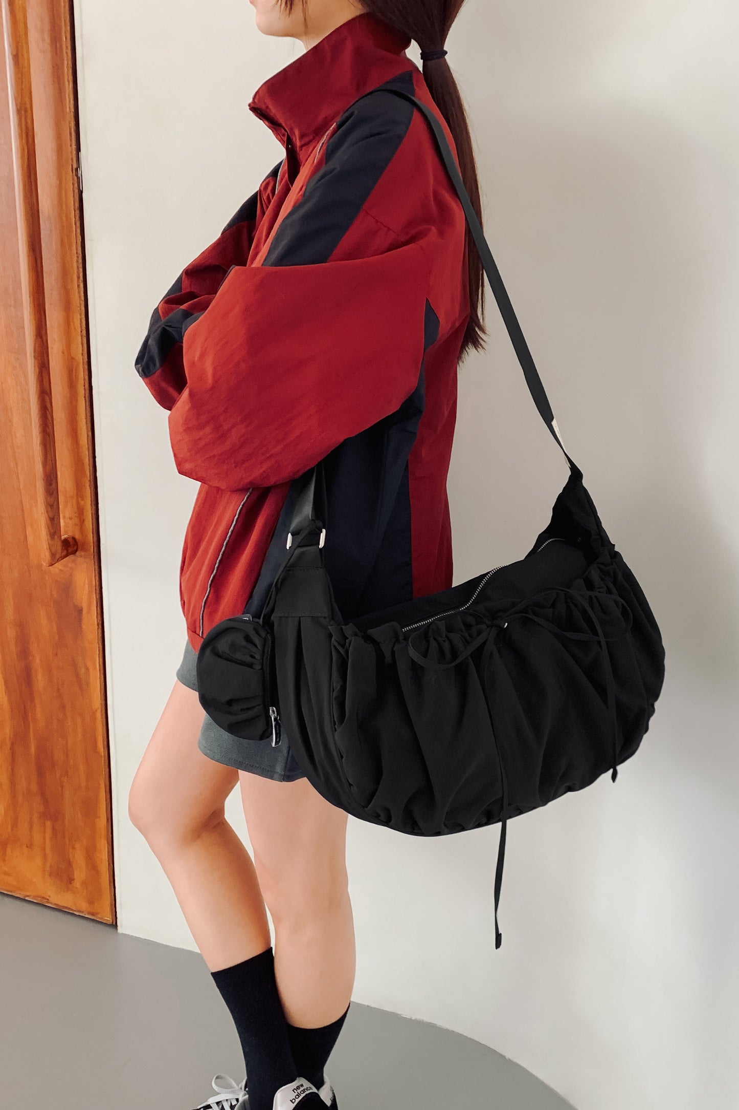 【MARHEN.J】Plie Large 黑色蝴蝶結抓皺半月包