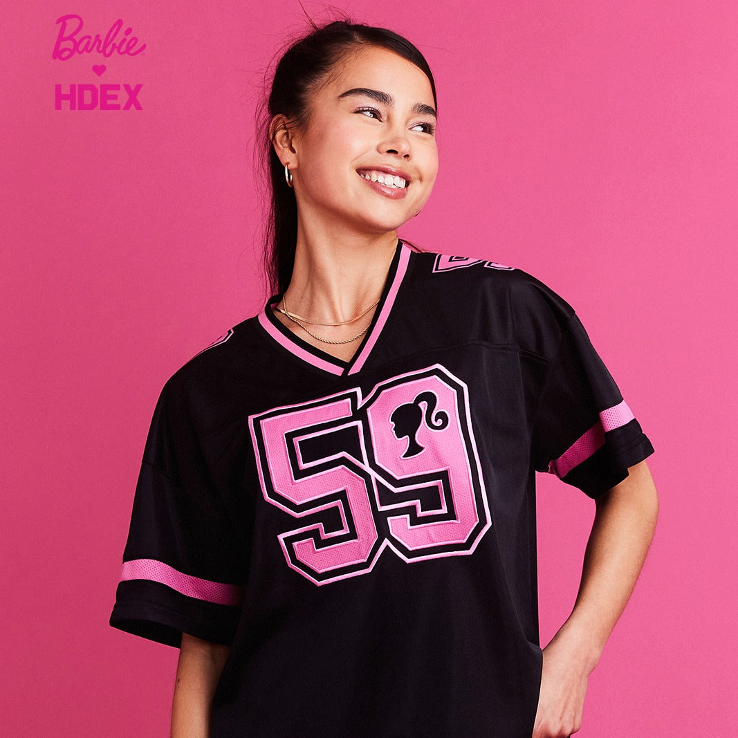 HDEX x Barbie 聯名系列 Football Overfit短袖運動上衣 黑色