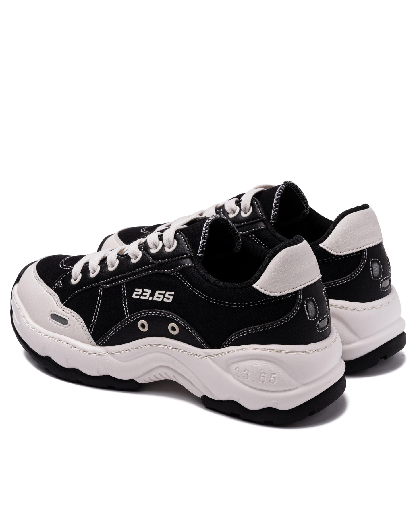 23.65 V2 Vebe 黑色老爹鞋