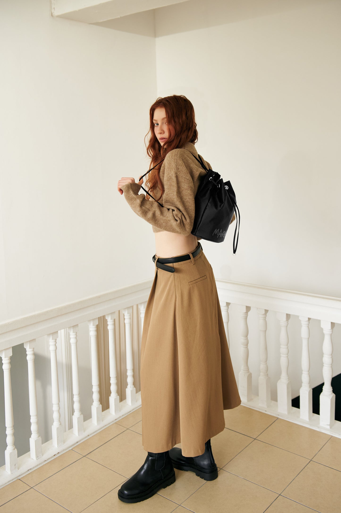 【MARHEN.J】Leanna 黑色抽繩尼龍後背包